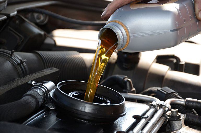 Oil Changes & Fluids
